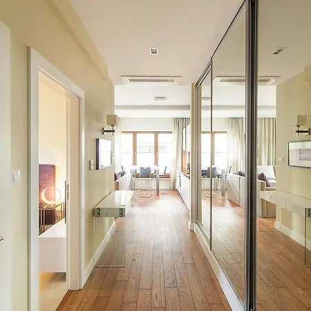 Executive With Sauna By Grand アパート